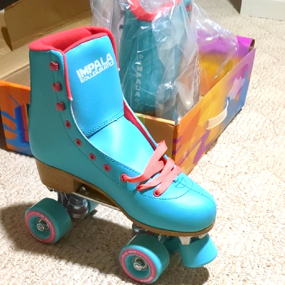 Impala Aqua Roller Skates